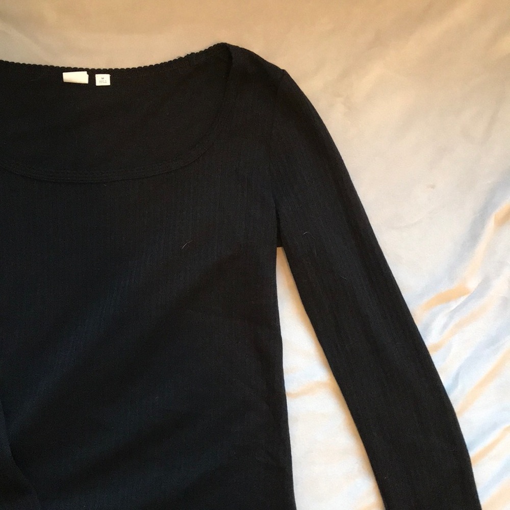 Black long sleeve T